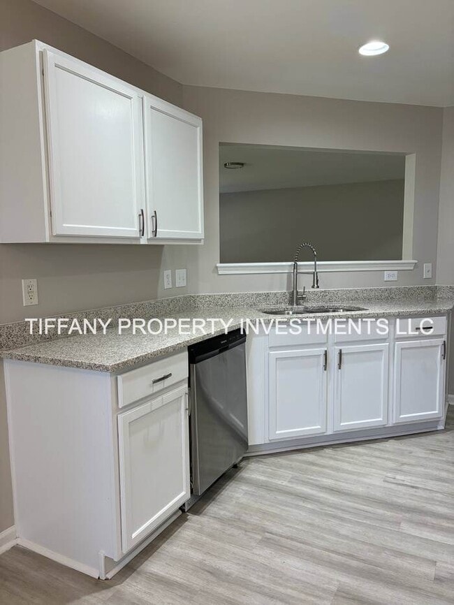 Building Photo - 1435 Highfield Ct