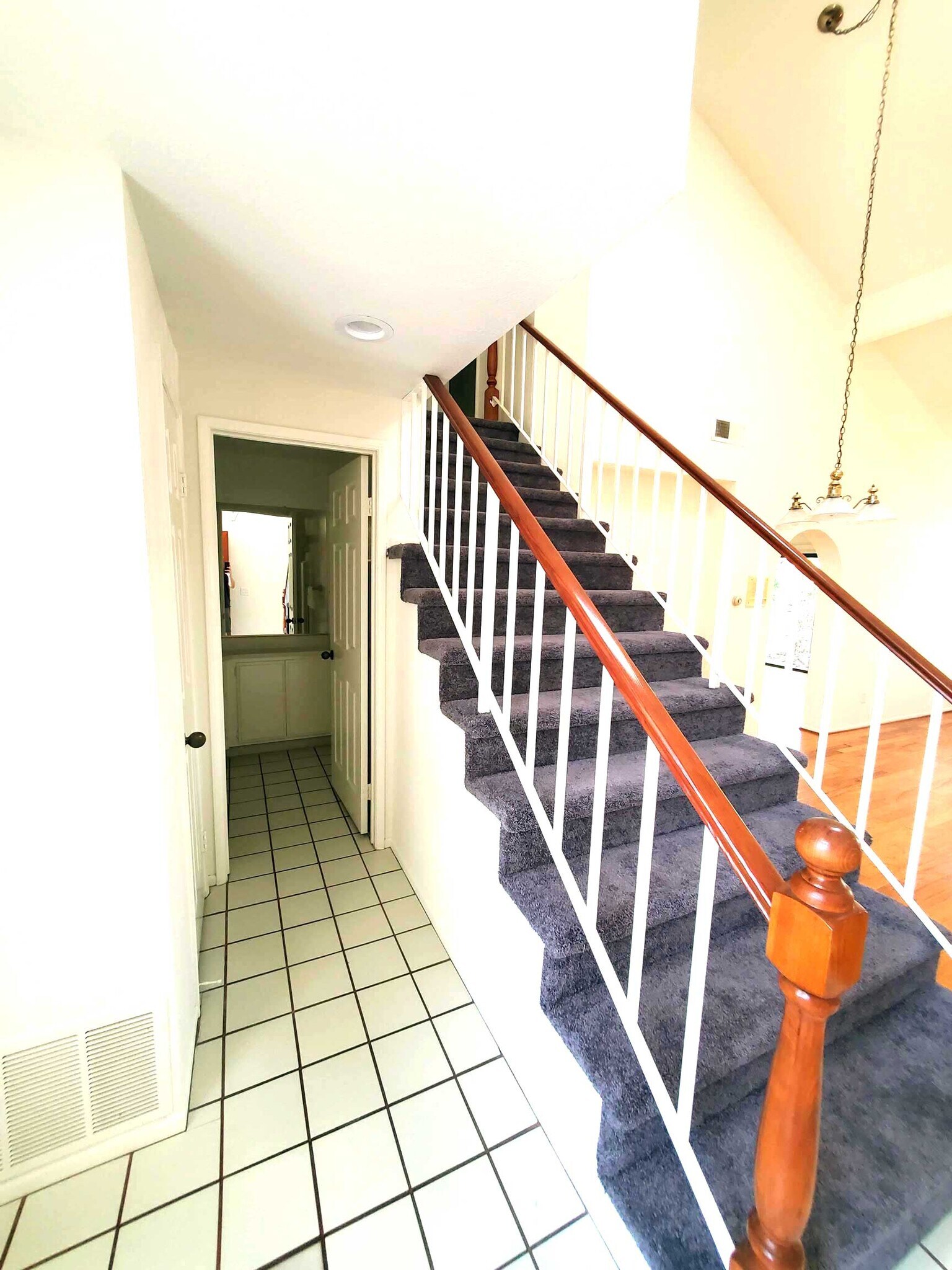 Building Photo - 16807 Camden Ln