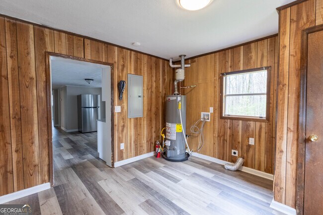 Building Photo - 5326 Heardsville Rd