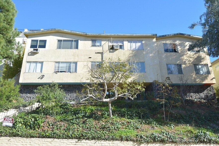 Haverford Ave Front overlooking neighborhood - 850 Haverford Ave