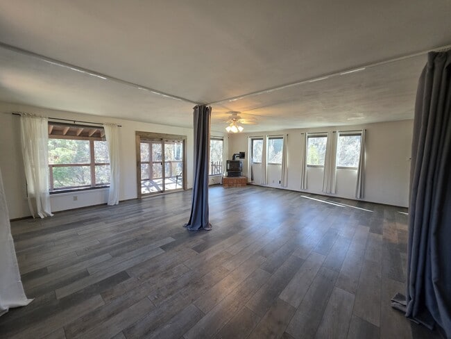 Building Photo - 101 Co Rd 339