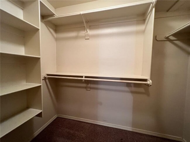 Building Photo - 3400 SW Deerfield Blvd