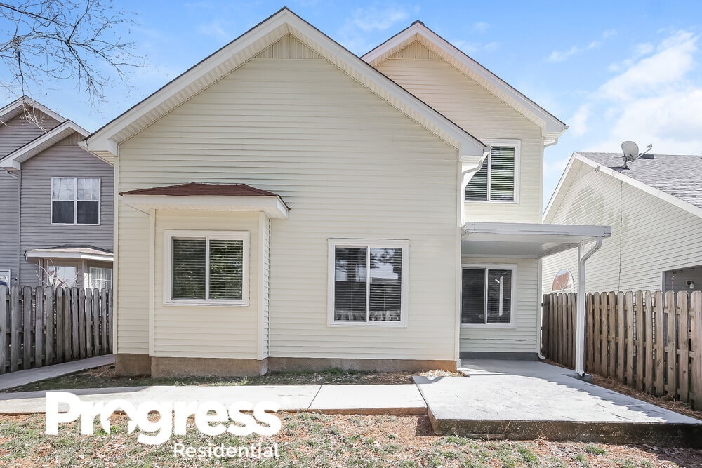 Building Photo - 514 Selsey Ct S