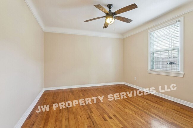 Building Photo - 3412 White St