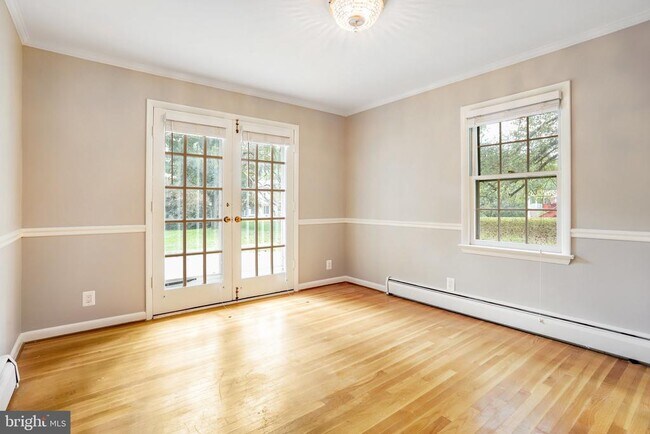 Building Photo - 9801 Orchid Cir