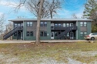 Building Photo - 2 Bedroom near downtown Birmingham