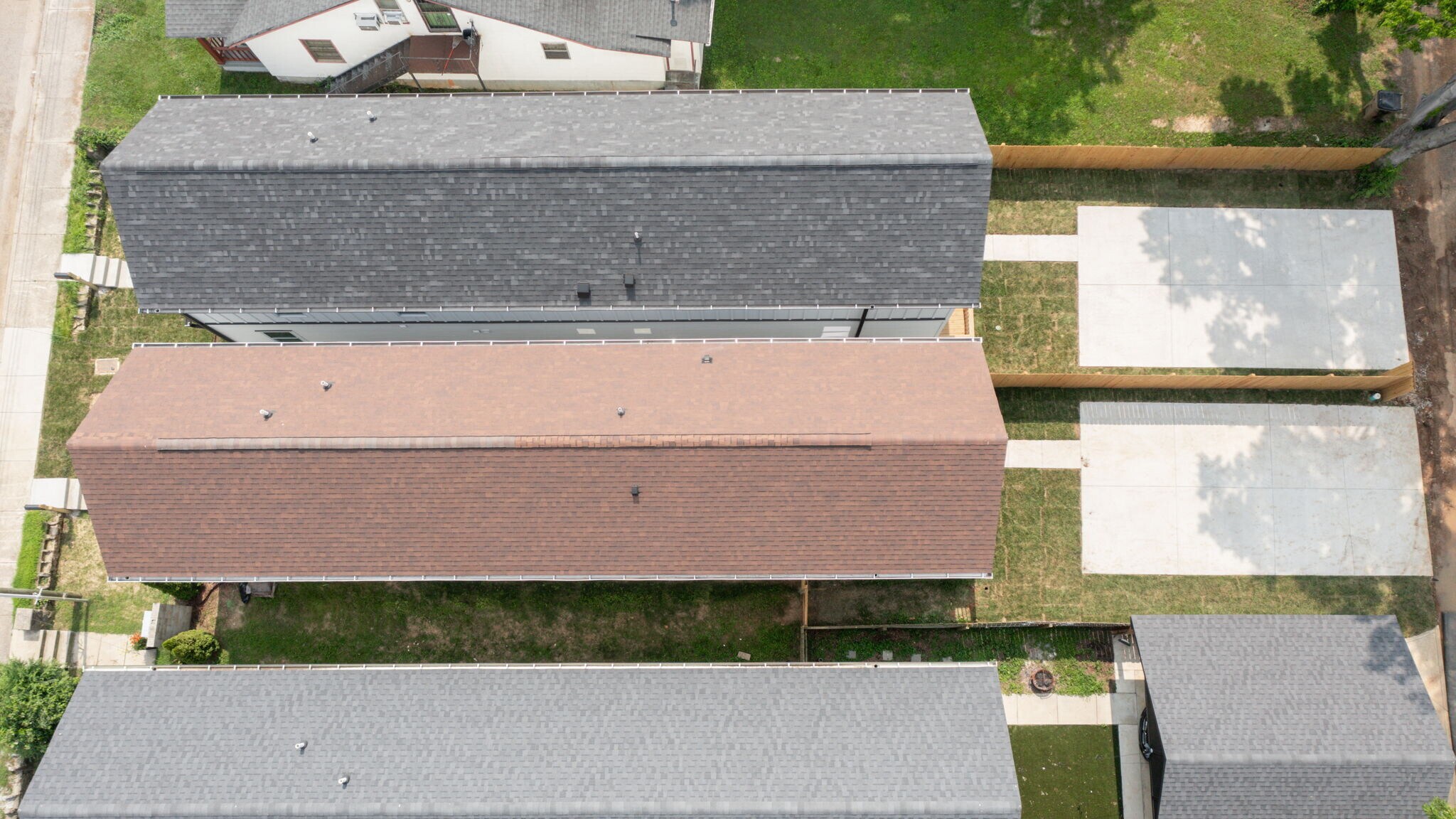 Building Photo - 2416 Albion St