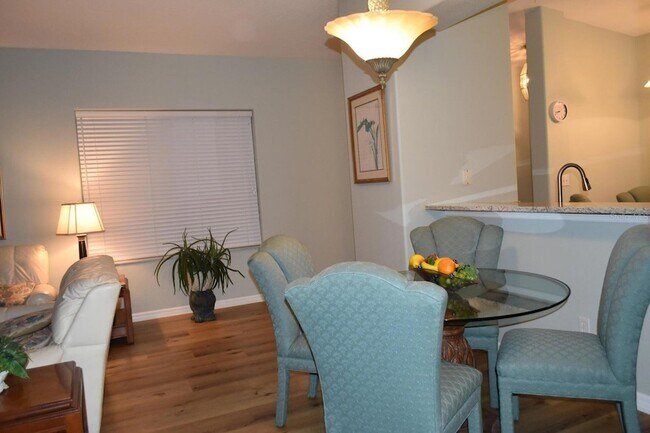 Building Photo - 90 San Juan Dr