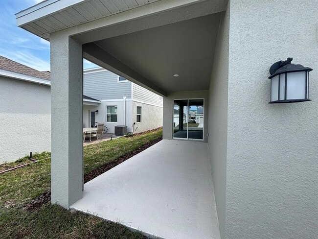 Building Photo - 6097 Meditation Dr