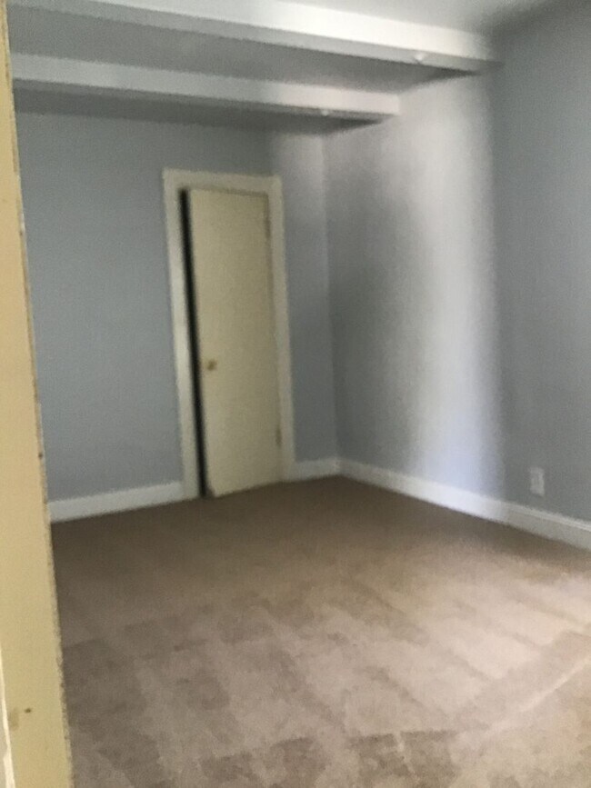 Building Photo - OL811/8171/2-Holmes, Kelsey