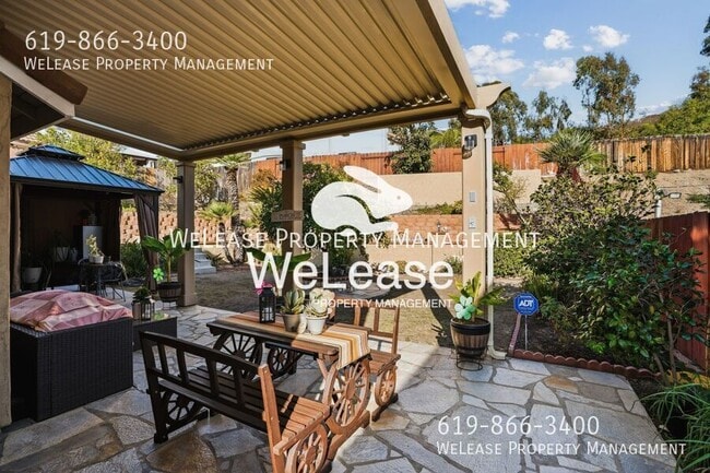 Building Photo - 12004 Calle Naranja