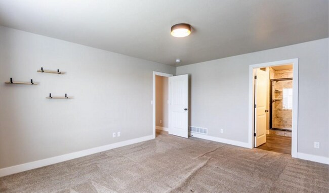 Building Photo - Summerfield Home For Rent!