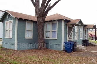 Building Photo - 111 S Olive St
