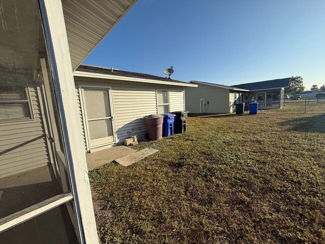 Building Photo - 1837 S Markley Ct