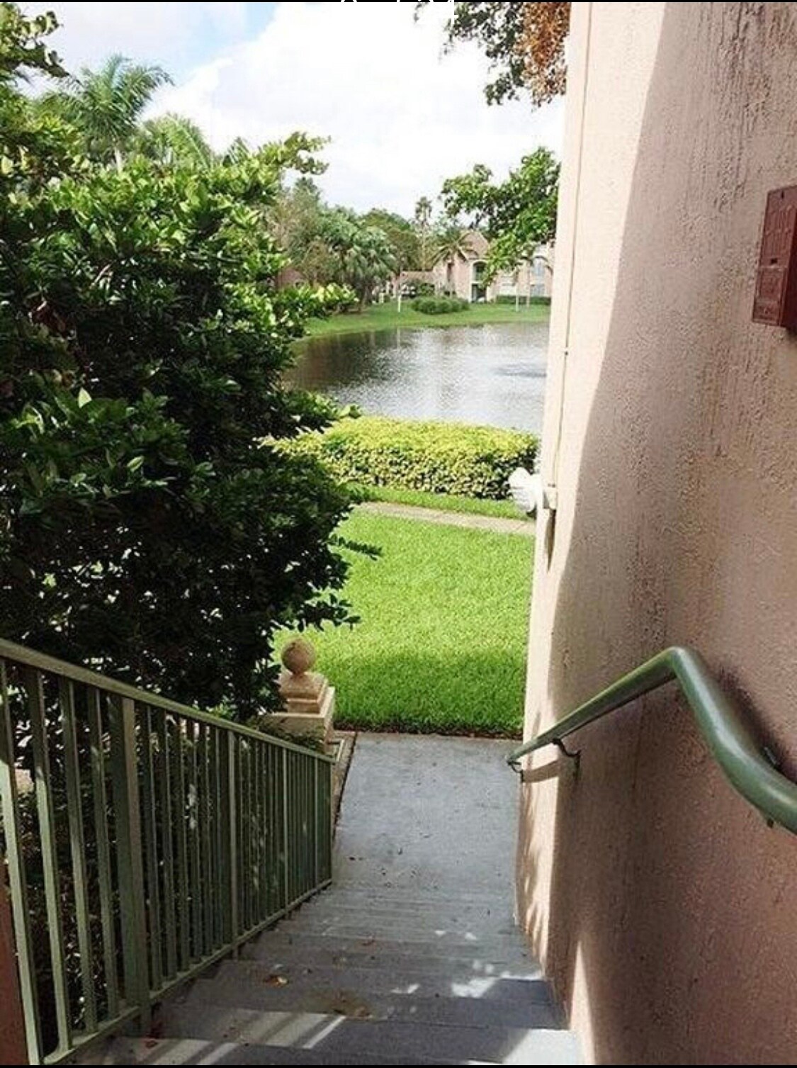 Building Photo - 12118 Saint Andrews Pl