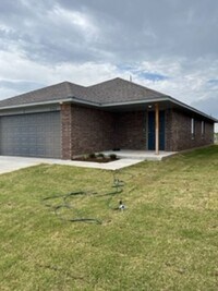Building Photo - 1st Month Free!