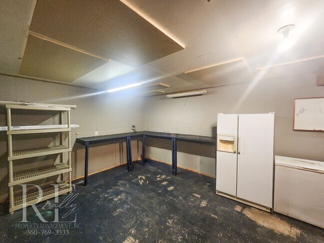 Building Photo - MILITARY DISCOUNT - $75/MO OFF!!