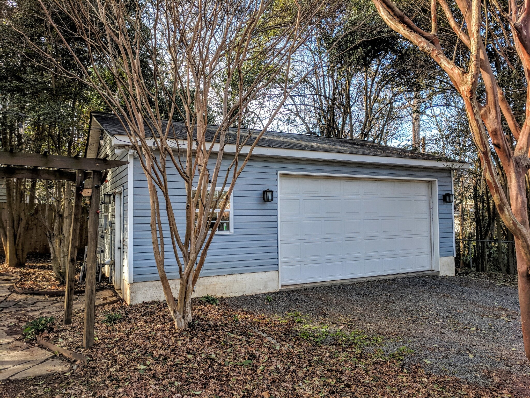 Oversized two car garage - 1627 Nassau Blvd