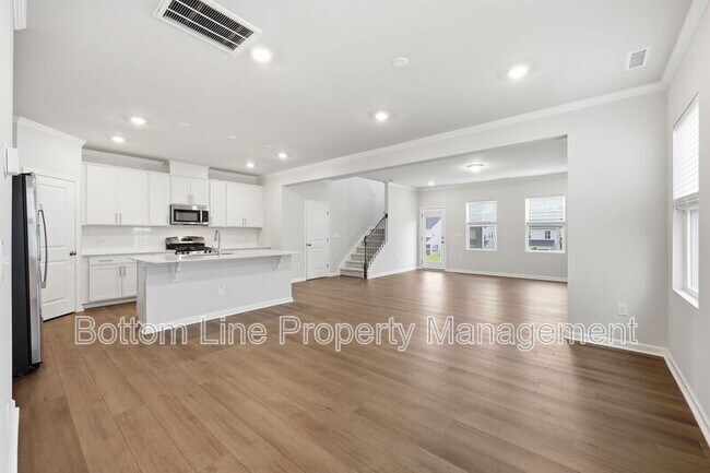 Building Photo - 517 Hanover Shr Ln
