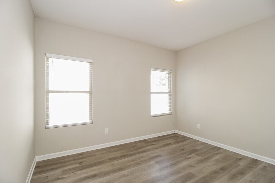Building Photo - 357 Daffodil Drive
