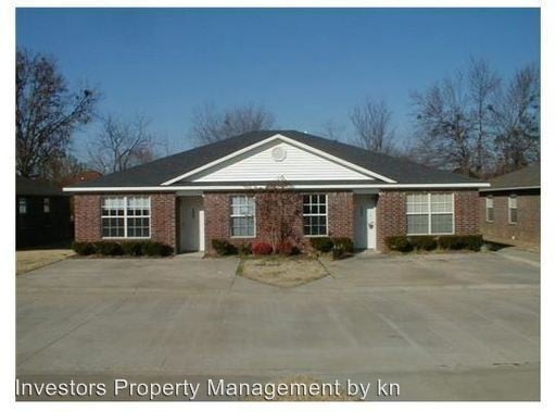 Primary Photo - 5000 Allison Ln