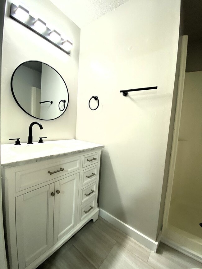Building Photo - Available for Immediate Move-in!!!