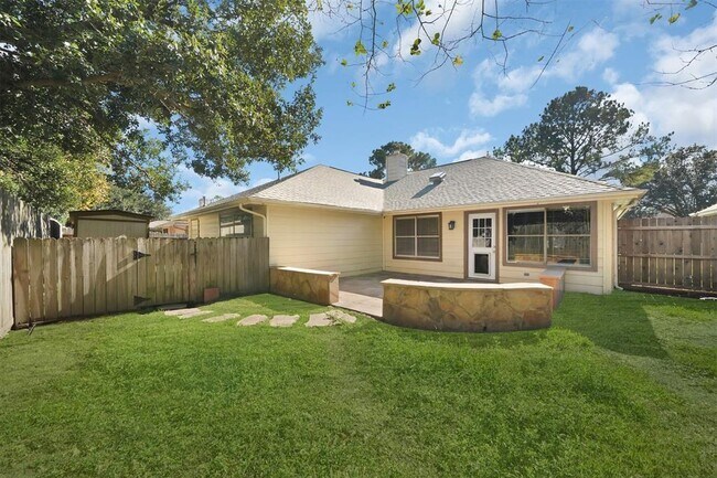 Building Photo - 18326 Cobblestone Dr