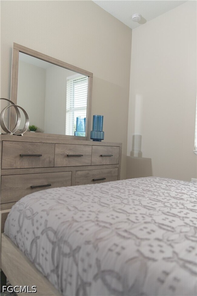 Building Photo - 1226 Chrisholm St