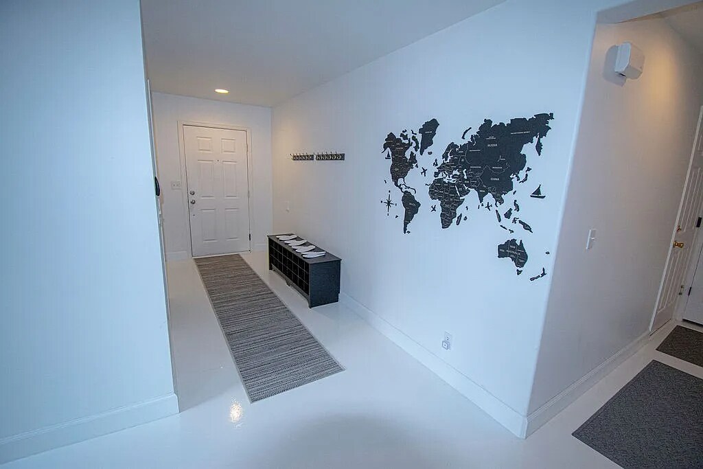 Building Photo - 5560 Kalispell St