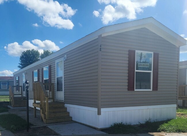 Primary Photo - 48 Alpine Dr
