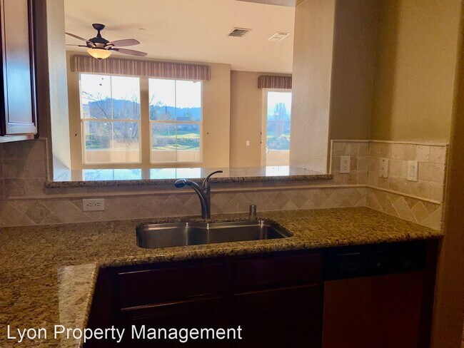 Building Photo - 2 br, 2.5 bath House - 2504 Esplanade Circle