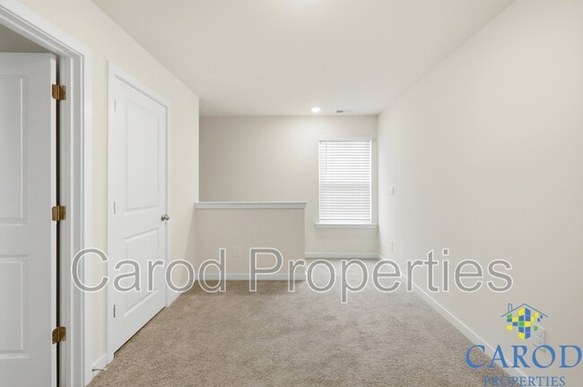 Building Photo - 231 Brinkley Dr