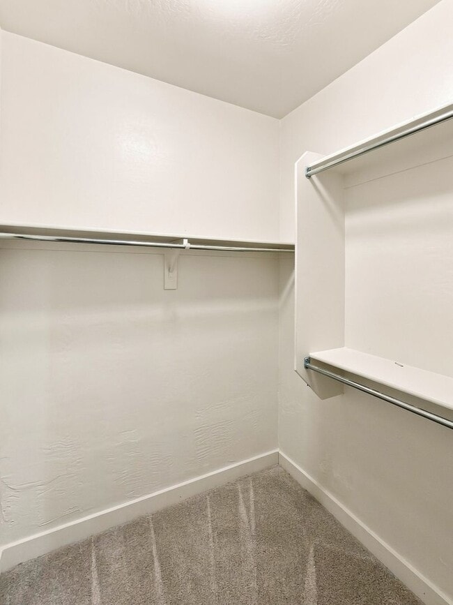 Building Photo - Luxury SMART HOME For Rent!
