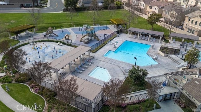 Building Photo - 4 Brookmont