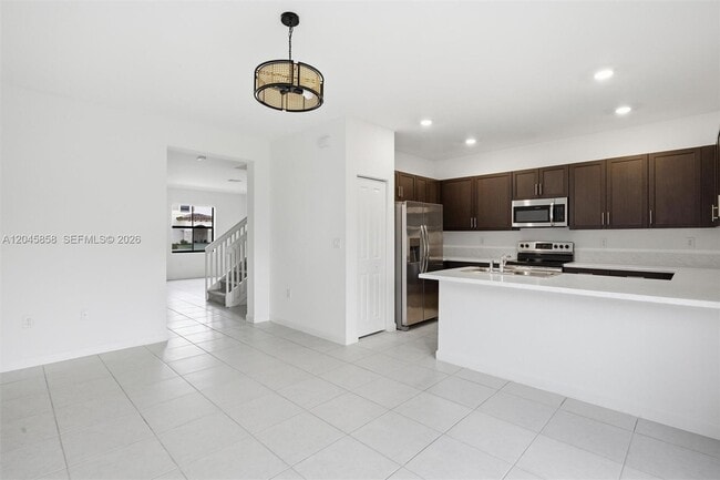 Building Photo - 11833 SW 245 Ter