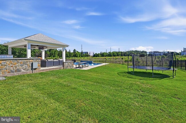 Building Photo - 23222 Hemmingford Cir