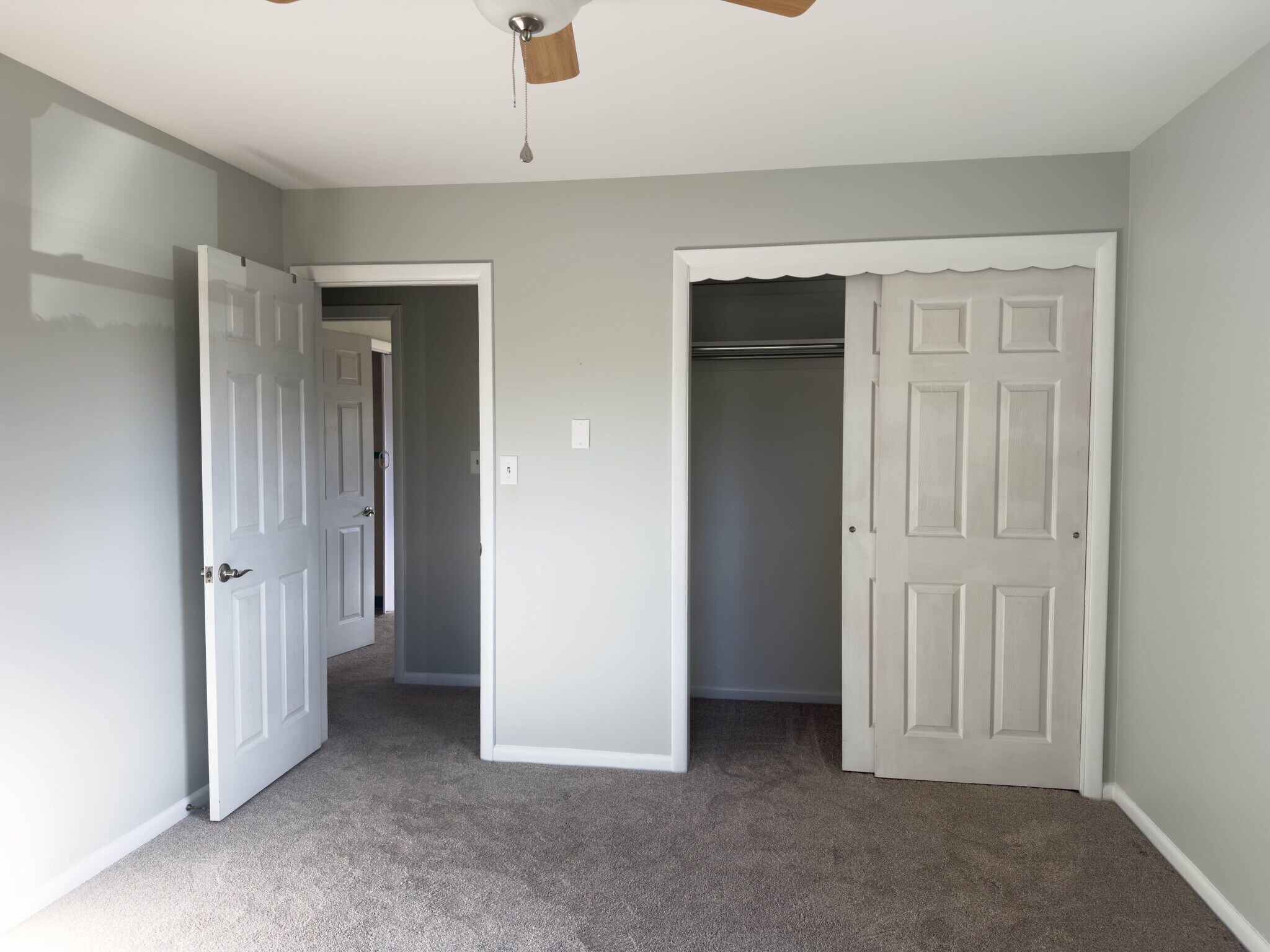 Building Photo - 837 Martin Ave