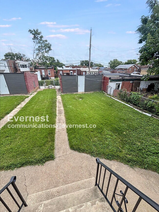 Building Photo - 3522 Arkansas Ave