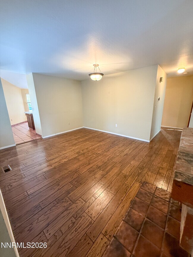 Building Photo - 4011 Bluegrass Ct