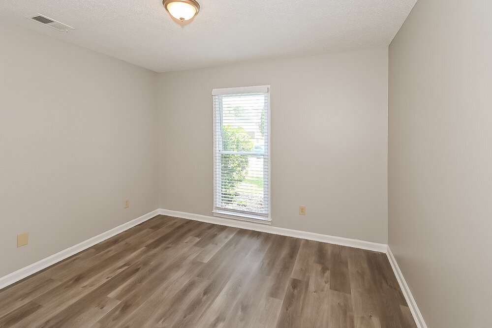 Building Photo - 9012 Brent Ln