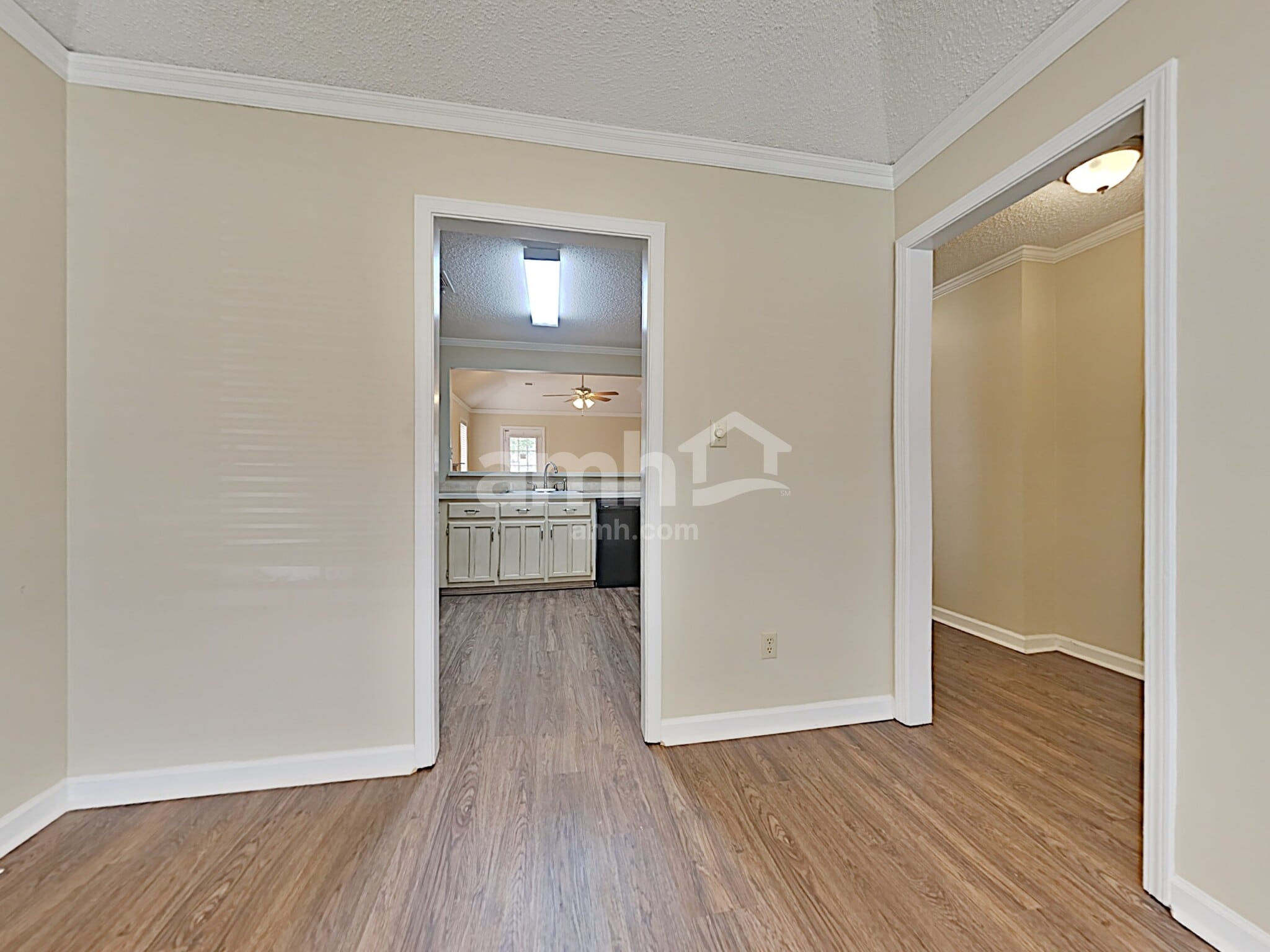 Building Photo - 2240 Angel Crest Cir