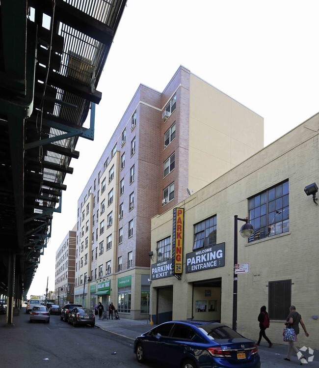 Park West - 2026 Westchester Ave Bronx NY 10462 | Apartment Finder