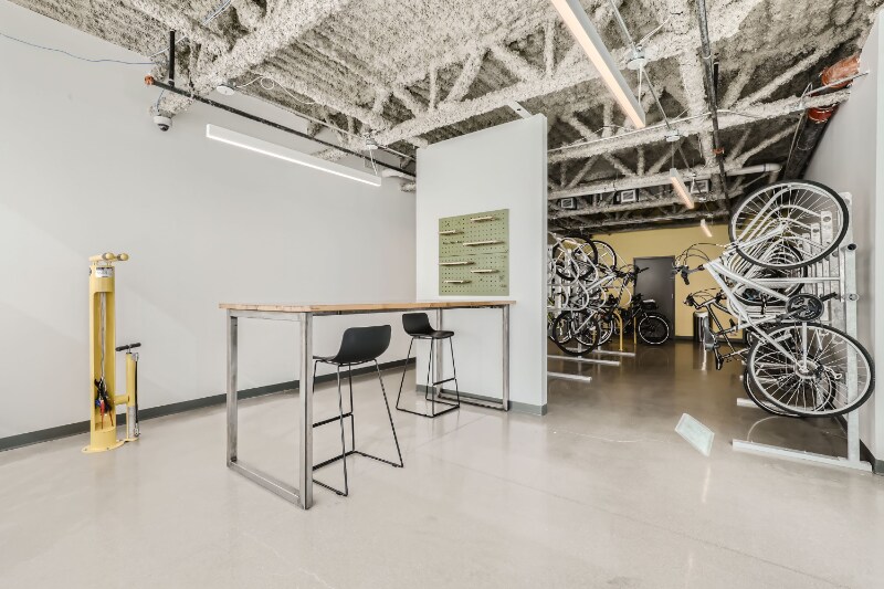 Building Photo - 9511 E 23rd Ave
