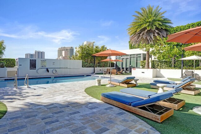 Building Photo - 1220 17th St