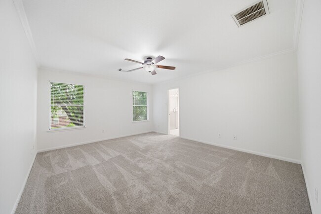 Building Photo - 32334 Summer Park Ln