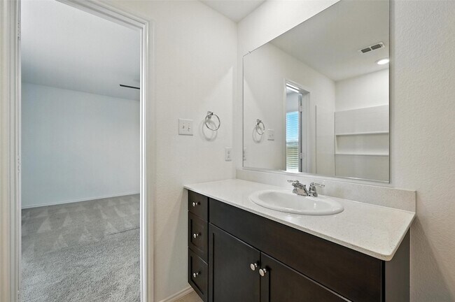Building Photo - 2733 Slatewood Dr