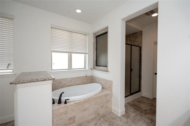 Building Photo - 13966 Clusterberry Dr