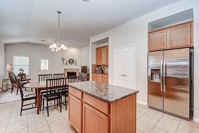 Building Photo - 23815 S Newport Bend