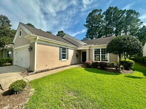Building Photo - Outstanding Two Bedroom Home in Sun City!