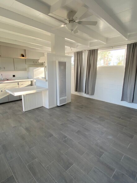 Building Photo - 12909 Cactus Dr